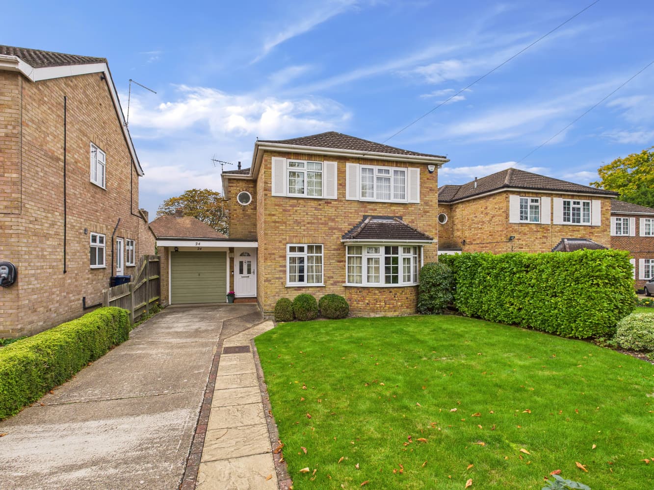 Elmdale Gardens, Princes Risborough, Buckinghamshire