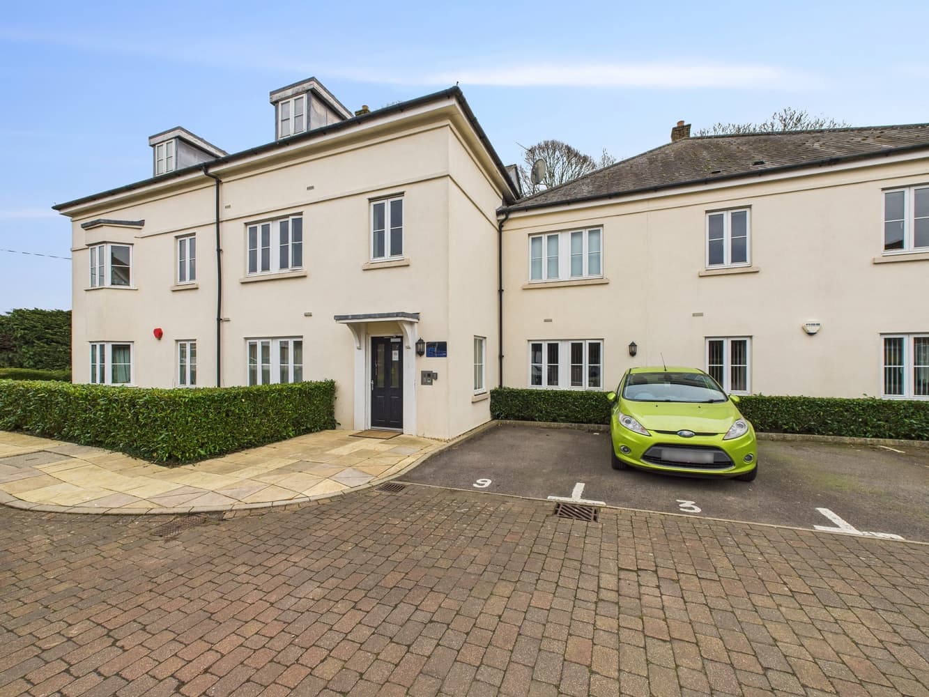 Ely House, Stockfields Place, Stokenchurch, High Wycombe, Buckinghamshire
