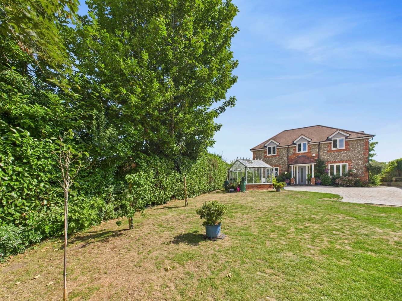 Holliers Close, Sydenham, Chinnor, Oxfordshire