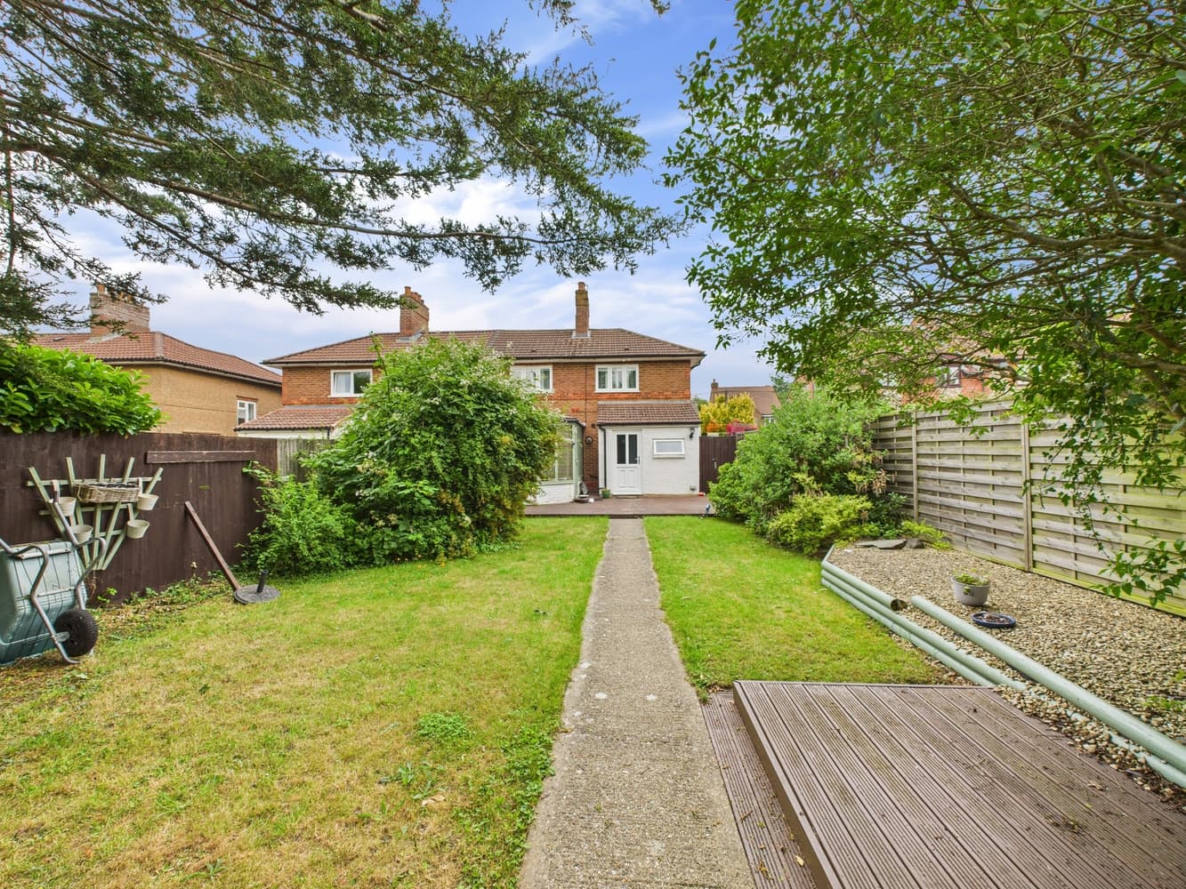 Blenheim Close, Thame Road, Longwick, Princes Risborough, Buckinghamshire