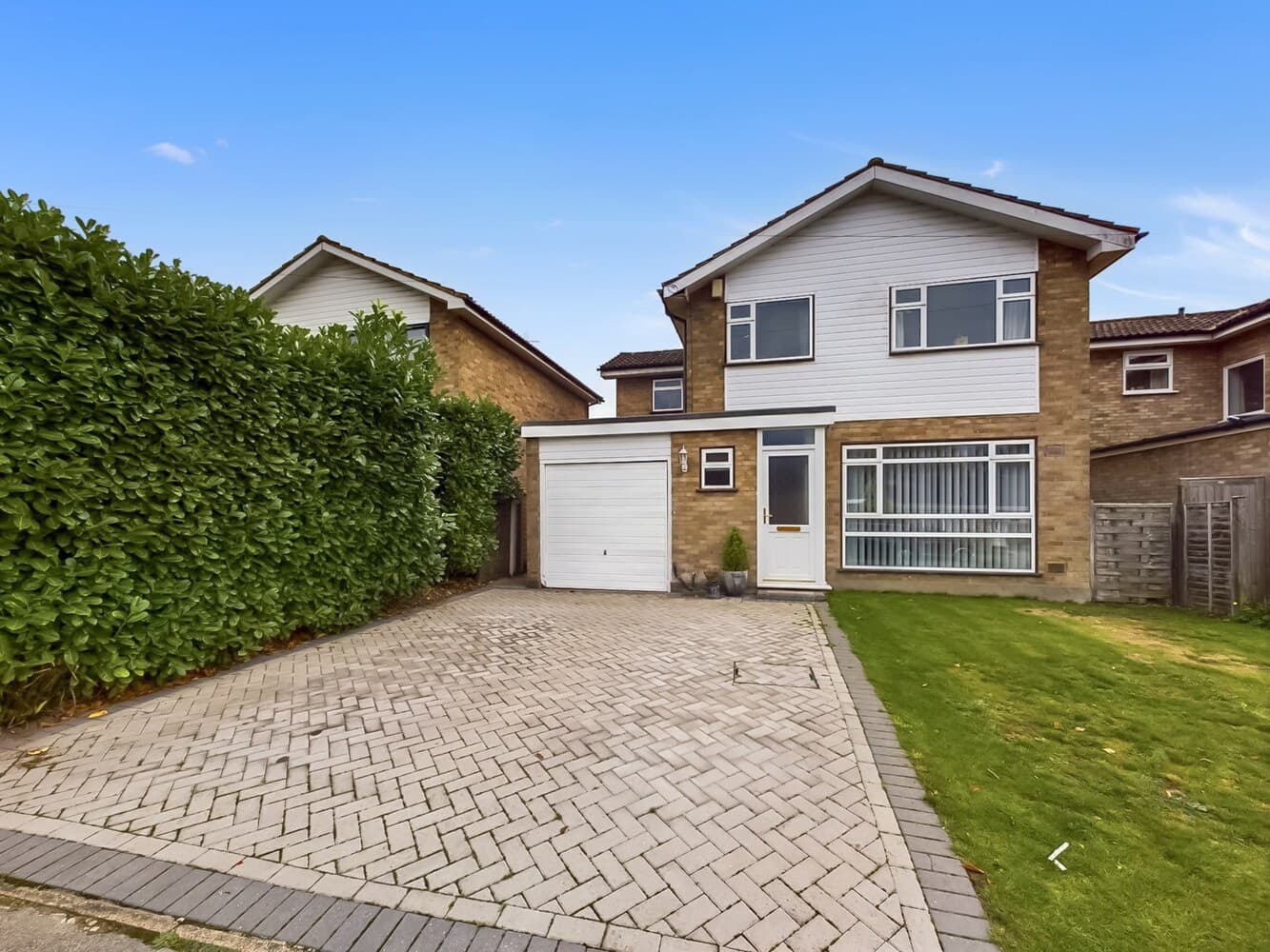 Dovecote Close, Monks Risborough, Princes Risborough, Buckinghamshire