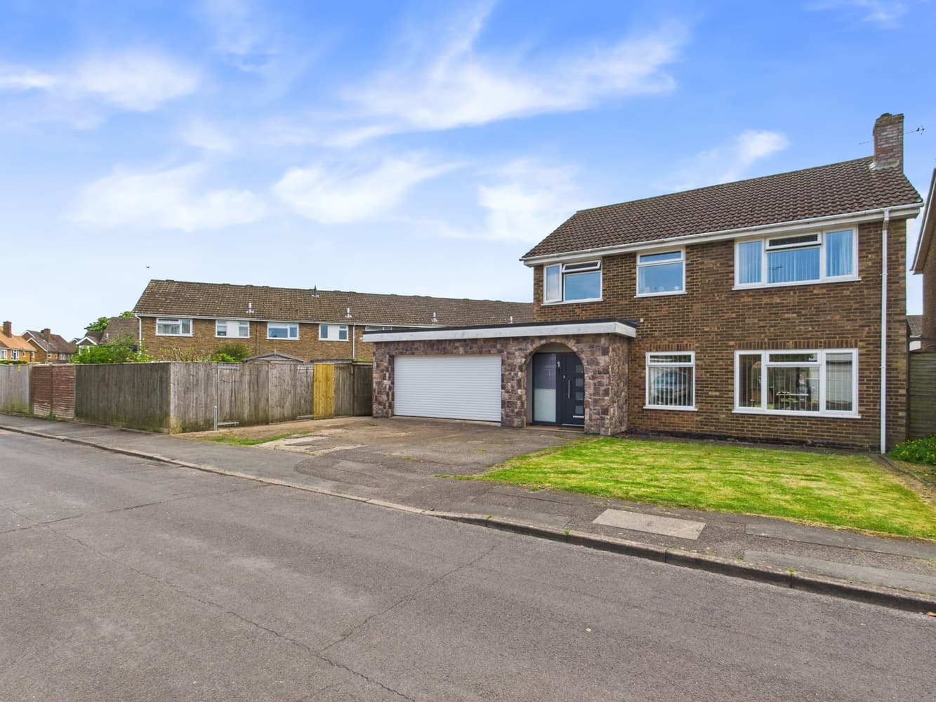 Parrs Road, Stokenchurch, High Wycombe, Buckinghamshire