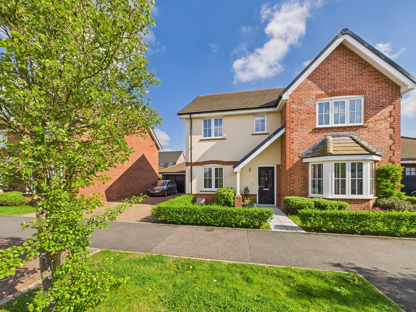 Lingwell Close, Chinnor, Oxfordshire