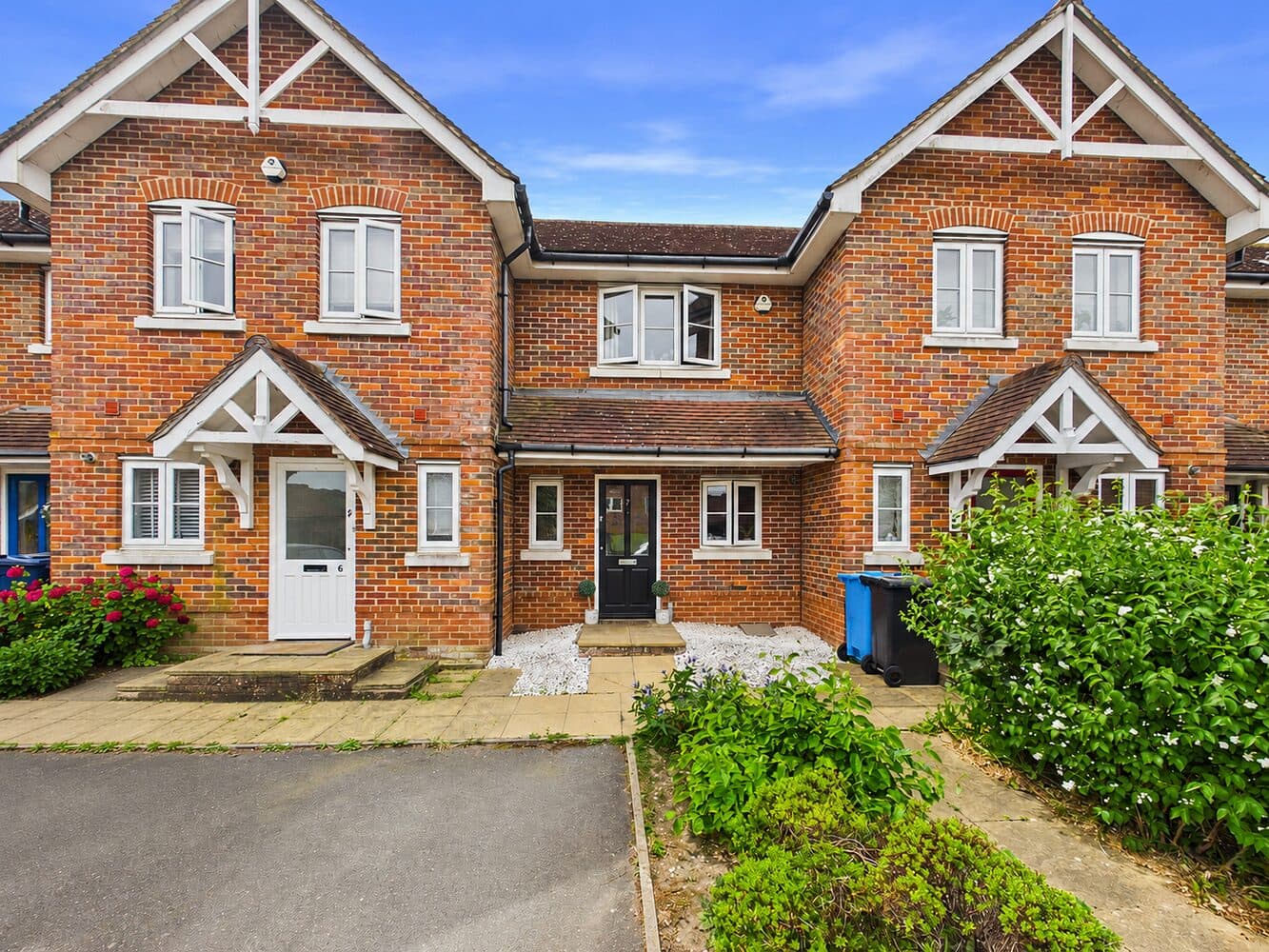 Beechwood View, Saunderton, High Wycombe, Buckinghamshire