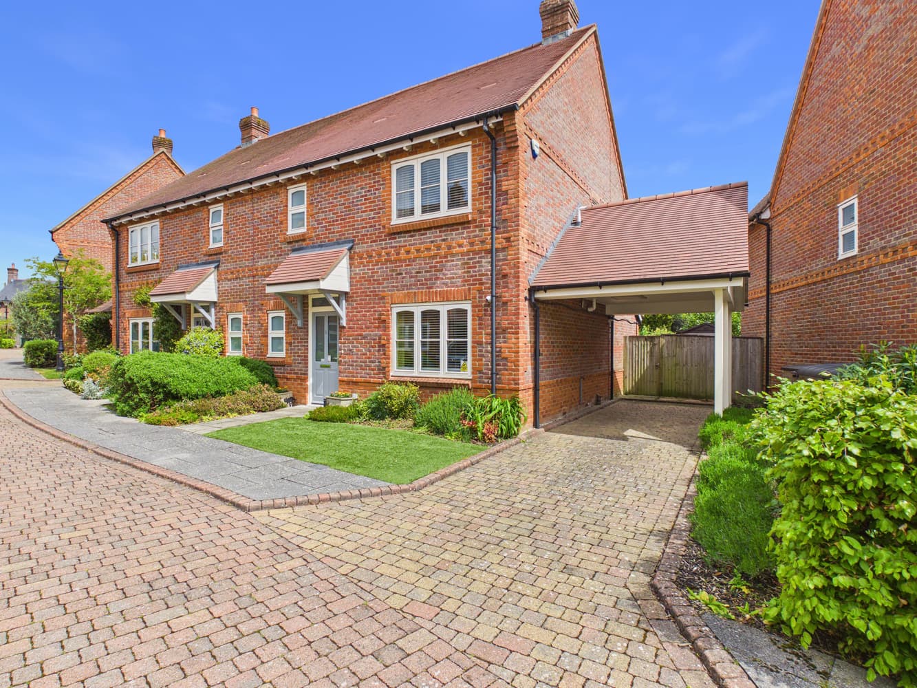 Oakwood Place, Lane End, High Wycombe, Buckinghamshire