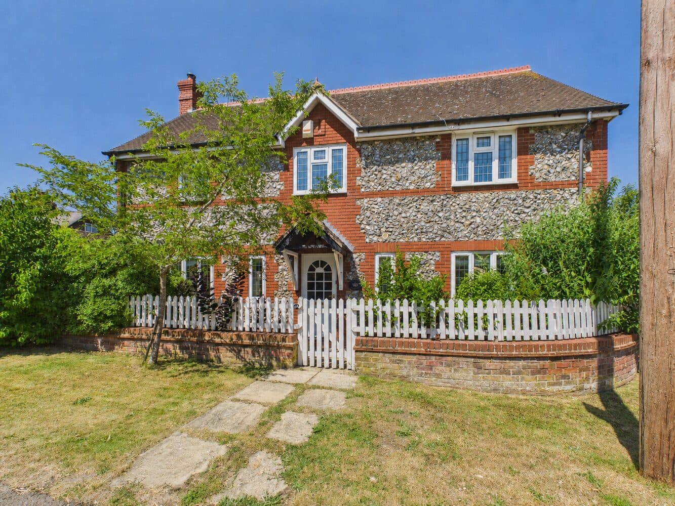 Watlington Road, Lewknor, Oxfordshire