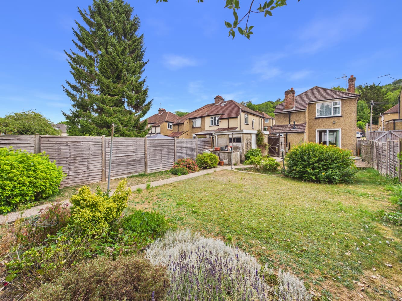 Mill End Road, High Wycombe, Buckinghamshire